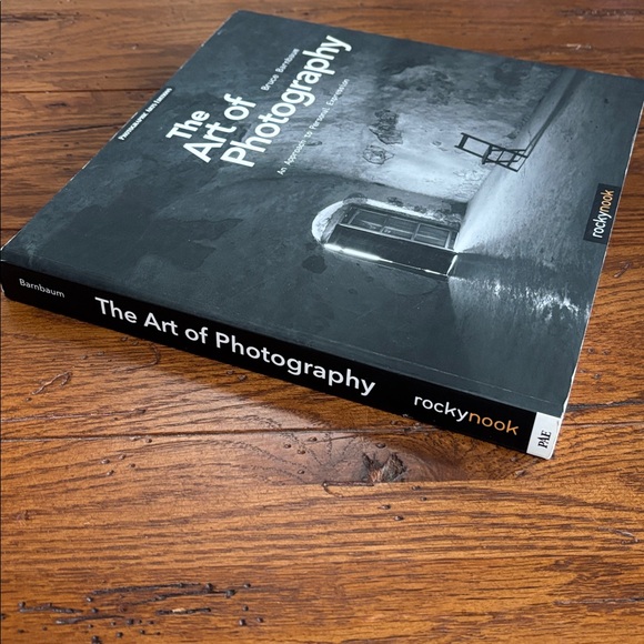 The Art of Photography: An Approach to Personal Expression Bruce Barnbaum 2010 - Picture 7 of 7